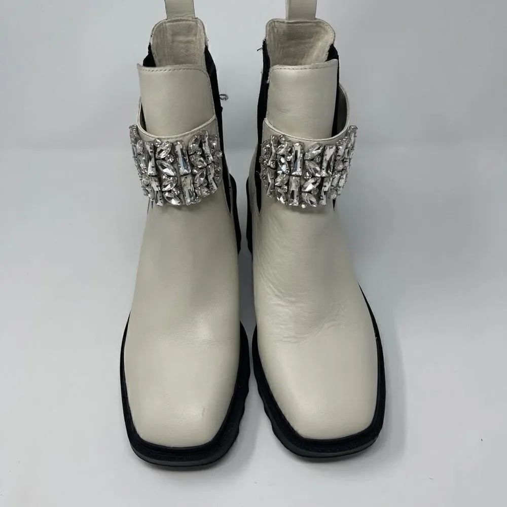 KARL LAGERFELD PARIS Cavin Metallic Block Heel Square Ankle Boot Sz 10